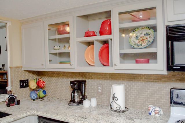 10114 Kirkvale Drive, Houston, TX 77089