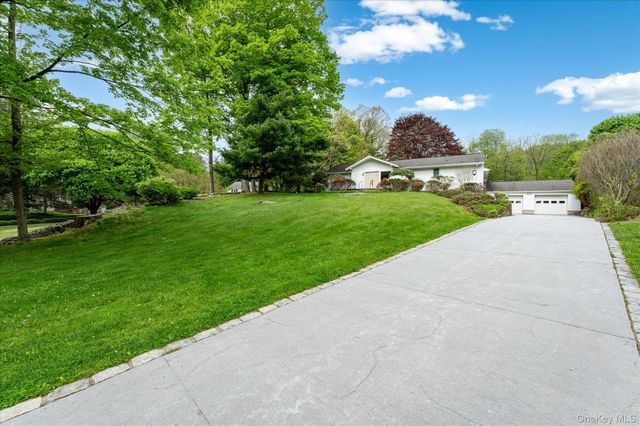 749 Croton Lake Road, Bedford Corners, NY 10549