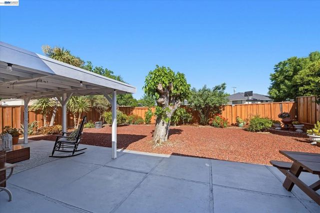 442 JAMES ST, Livermore, CA 94551