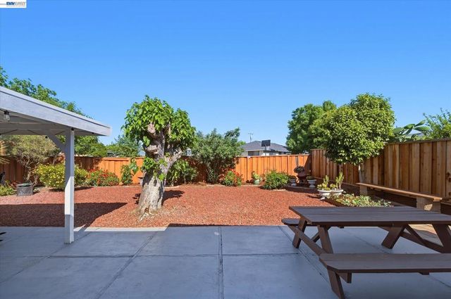 442 JAMES ST, Livermore, CA 94551