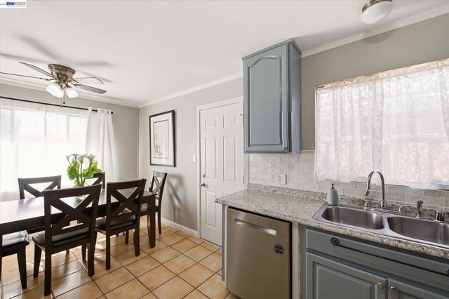 442 JAMES ST, Livermore, CA 94551