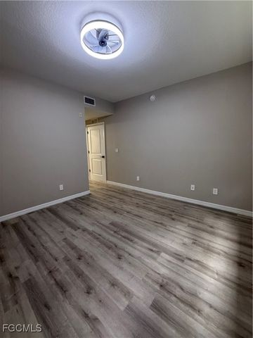 8358 Bernwood Cove LOOP 703, Fort Myers, FL 33966