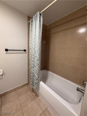 8358 Bernwood Cove LOOP 703, Fort Myers, FL 33966