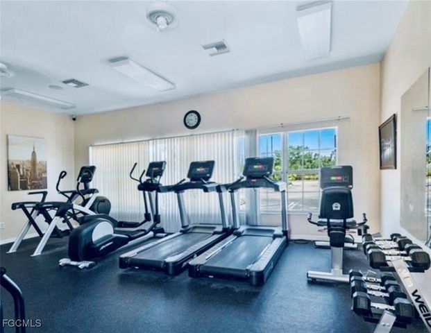 8358 Bernwood Cove LOOP 703, Fort Myers, FL 33966