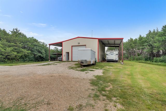 905 E Fm 120, Denison, TX 75021