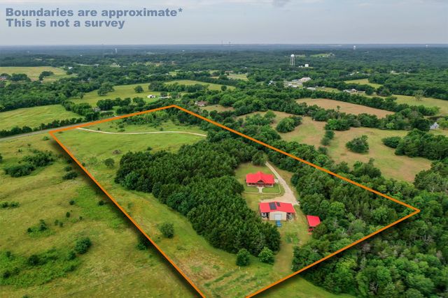 905 E Fm 120, Denison, TX 75021