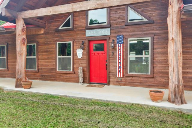 905 E Fm 120, Denison, TX 75021