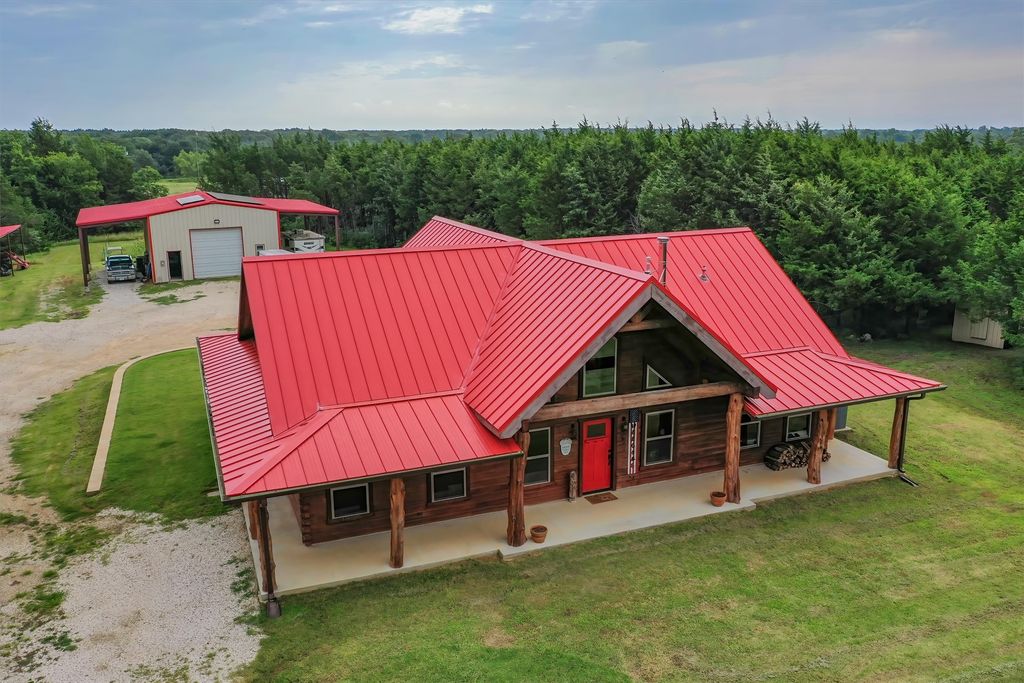 905 E Fm 120, Denison, TX 75021