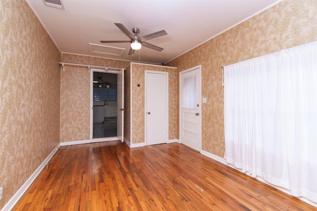 4510 Russell DR, Austin, TX 78745