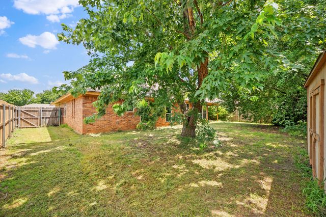 8 Cimarron Drive, Trophy Club, TX 76262