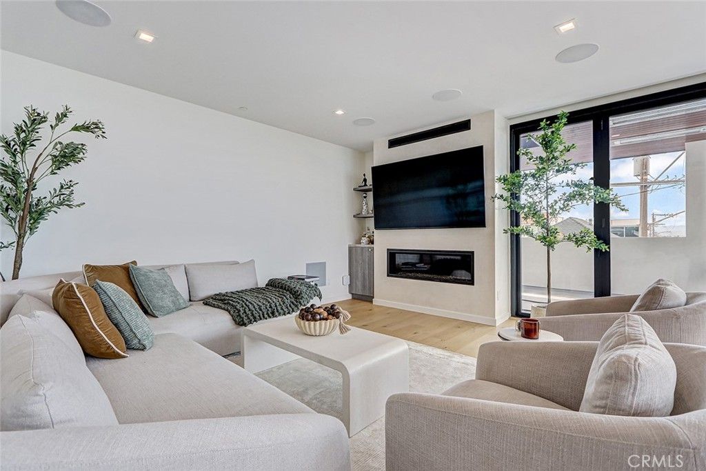 218 14th Street, Manhattan Beach, CA 90266 — photo 3