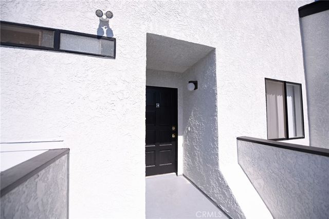 2264 Pamela Lane C, Costa Mesa, CA 92627