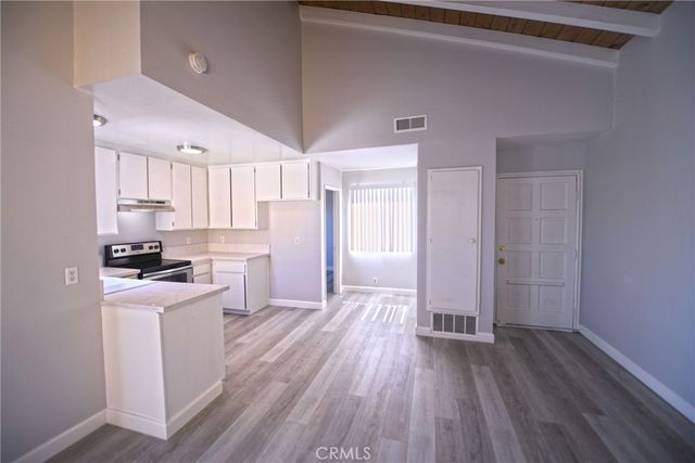 2264 Pamela Lane C, Costa Mesa, CA 92627
