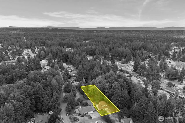 24621 50th Avenue Ct E, Graham, WA 98338