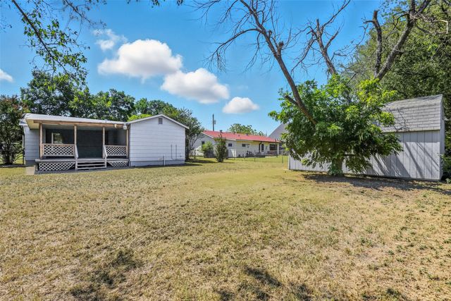 7836 Corina Drive, White Settlement, TX 76108