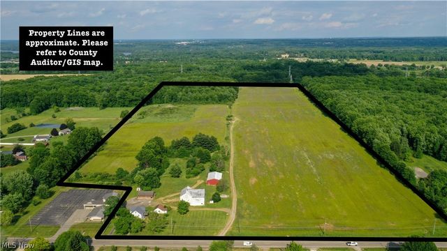461 S Salem Warren Road, North Jackson, OH 44451
