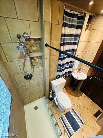 461 S Salem Warren Road, North Jackson, OH 44451