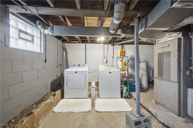 461 S Salem Warren Road, North Jackson, OH 44451