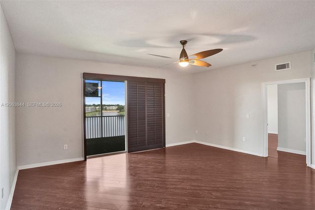 7611 Southampton Terrace 409, Tamarac, FL 33321