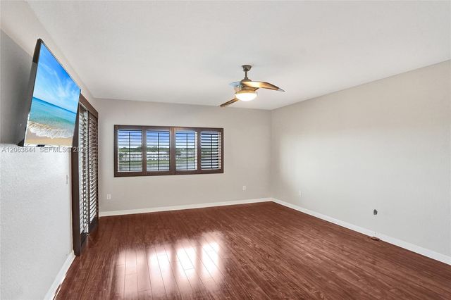 7611 Southampton Terrace 409, Tamarac, FL 33321