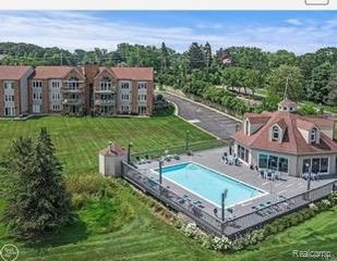3414 Loon Lake, Waterford, MI 48329