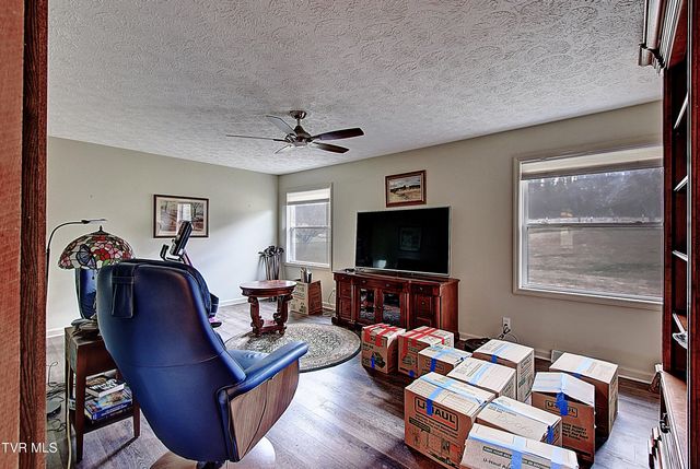 143 Fordtown Road, Fall Branch, TN 37656