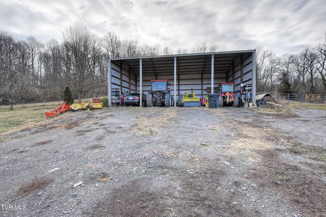 143 Fordtown Road, Fall Branch, TN 37656