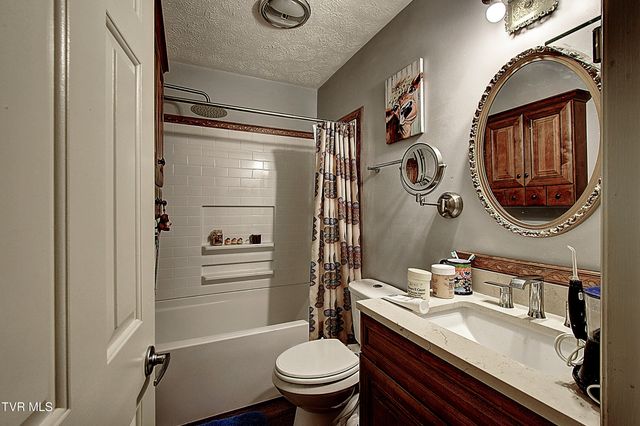 143 Fordtown Road, Fall Branch, TN 37656