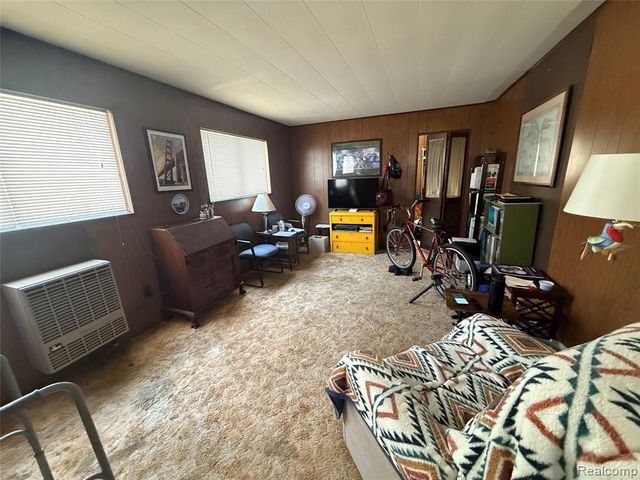 4018 Woodland Avenue, Royal Oak, MI 48073