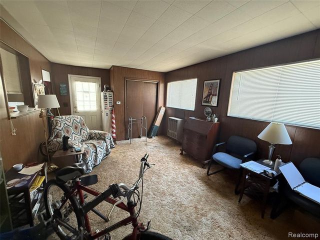 4018 Woodland Avenue, Royal Oak, MI 48073