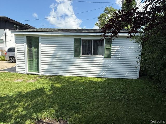 4018 Woodland Avenue, Royal Oak, MI 48073