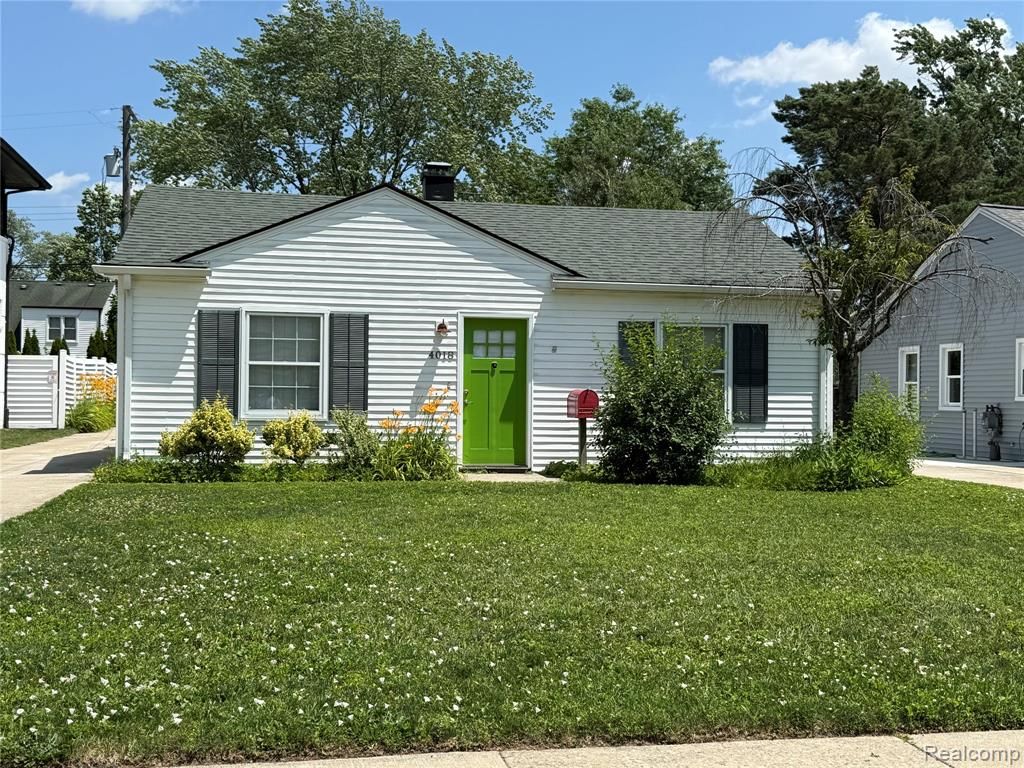 4018 Woodland Avenue, Royal Oak, MI 48073