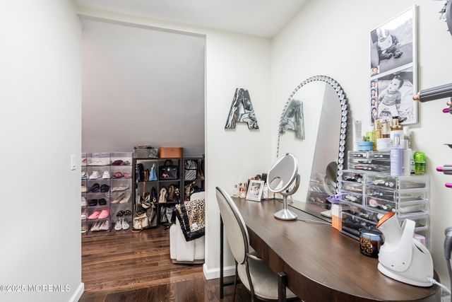 210 Rivers Glen Terrace, Toms River, NJ 08755