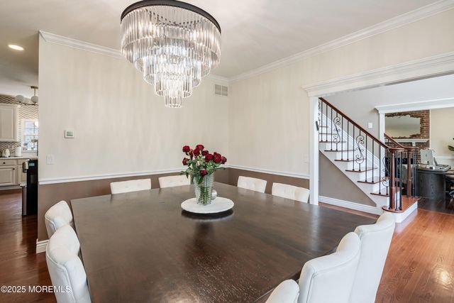 210 Rivers Glen Terrace, Toms River, NJ 08755