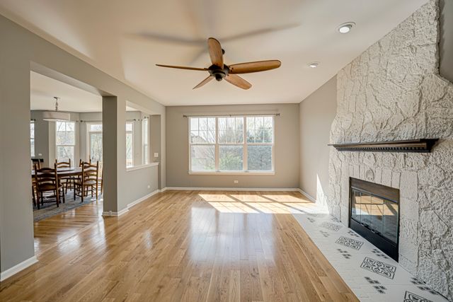 26615 Silverleaf Drive, Plainfield, IL 60585