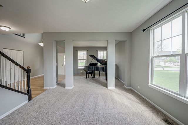 26615 Silverleaf Drive, Plainfield, IL 60585