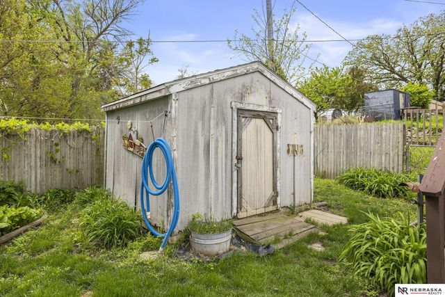 3113 Fillmore Street, Omaha, NE 68112