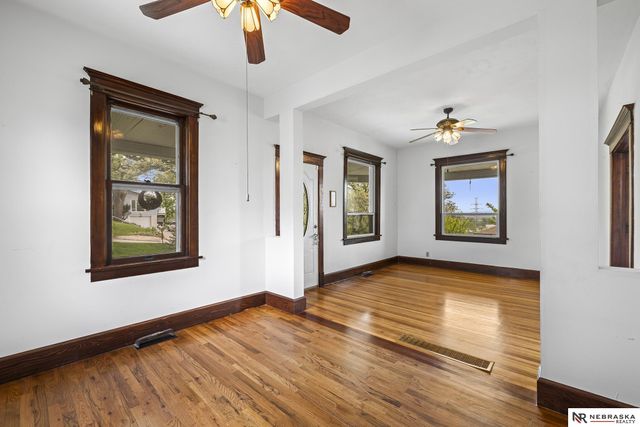 3113 Fillmore Street, Omaha, NE 68112