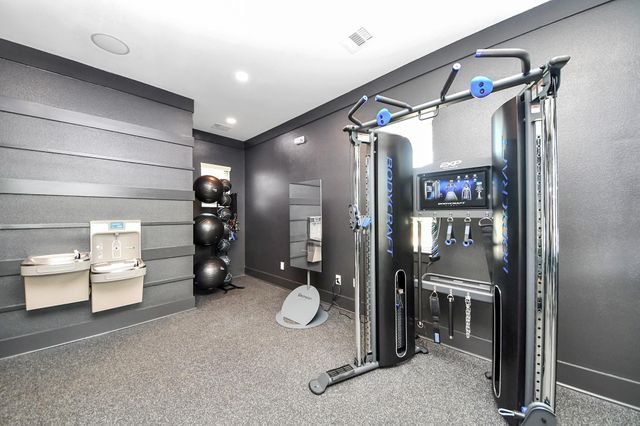 7711 Longmire Road 32, Conroe, TX 77304