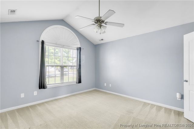 1948 Yellowbrick Road, Fayetteville, NC 28314