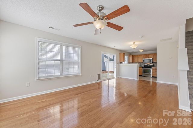 9314 Meadowmont View Drive, Charlotte, NC 28269