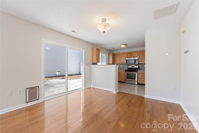 9314 Meadowmont View Drive, Charlotte, NC 28269