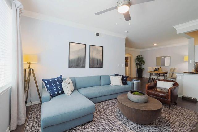 12215 Hunters Chase DR S-6106S, Austin, TX 78729