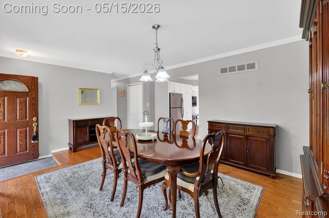 17830 Kuecken Street, Clinton Township, MI 48038