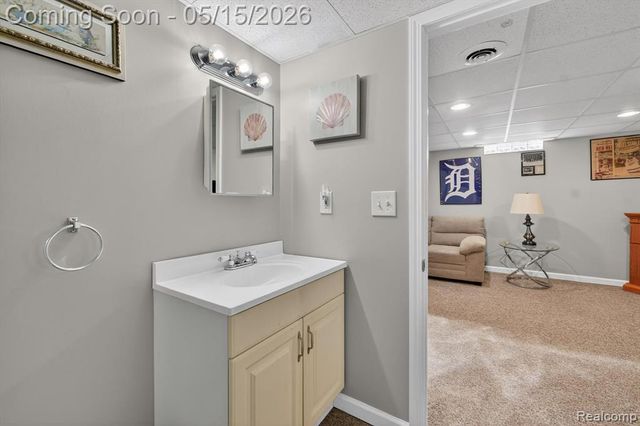 17830 Kuecken Street, Clinton Township, MI 48038