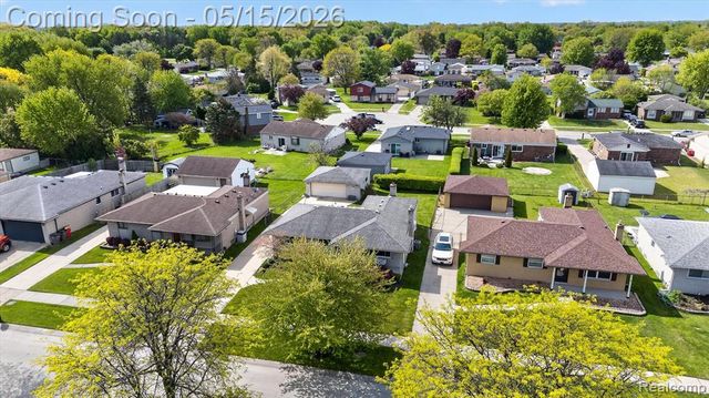 17830 Kuecken Street, Clinton Township, MI 48038