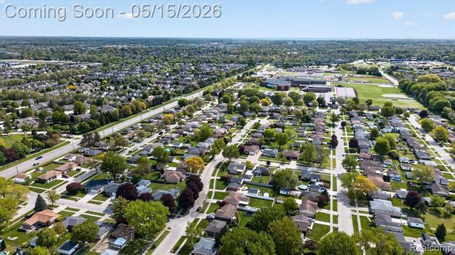 17830 Kuecken Street, Clinton Township, MI 48038