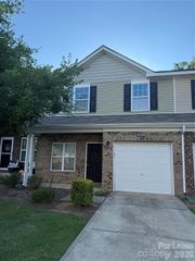 8409 Summerford Drive, Charlotte, NC 28269