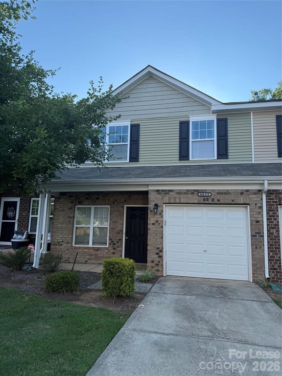 8409 Summerford Drive, Charlotte, NC 28269