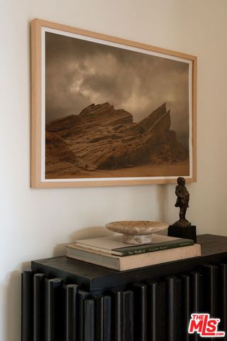 2445 Glyndon Avenue, Venice, CA 90291